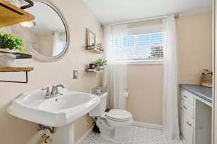 512 W South St, Crown Point, IN 46307 - Photo 17