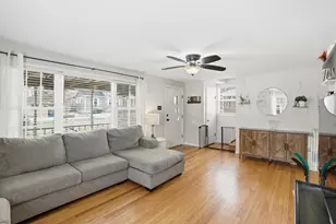 512 W South St, Crown Point, IN 46307 - Photo 7