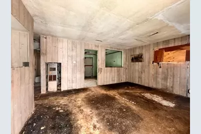 2301 E 20th Avenue, Gary, IN 46407 - Photo 11