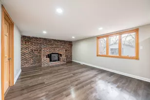 4710 Oaklane Dr, Griffith, IN 46319 - Photo 13