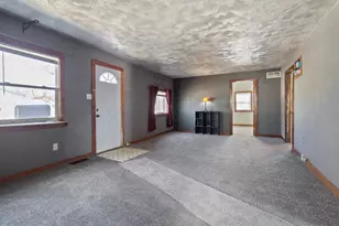 825 N Sherman St, Crown Point, IN 46307 - Photo 7