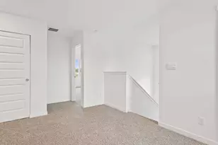 212 Cressmoor Blvd, Hobart, IN 46342 - Photo 29