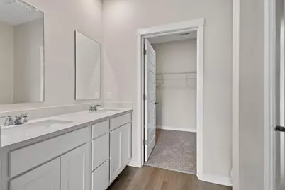 139 Cressmoor Boulevard, Hobart, IN 46342 - Photo 11