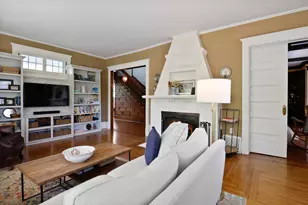 404 Washington St, Valparaiso, IN 46383 - Photo 9