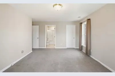 2711 Georgetowne Drive #B2, Highland, IN 46322 - Photo 11