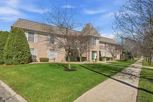 2711 Georgetowne Dr, Highland, IN 46322 - Photo 21