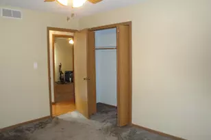 11724 S Magoun Dr, Saint John, IN 46373 - Photo 9