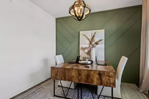 7653 W 106th Pl, Crown Point, IN 46307 - Photo 9