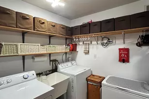 1699 Lincoln St, Hobart, IN 46342 - Photo 11