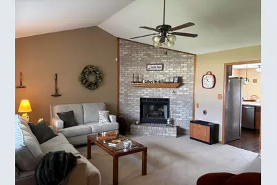 1699 Lincoln Street, Hobart, IN 46342 - Photo 3