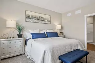 7635 W 106th Pl, Crown Point, IN 46307 - Photo 11