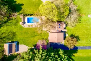 1587 N Rustic Dr, La Porte, IN 46350 - Photo 3