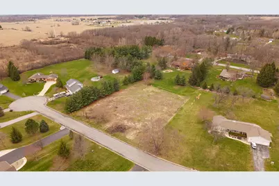 427 Rolling Meadow Drive, Valparaiso, IN 46385 - Photo 3