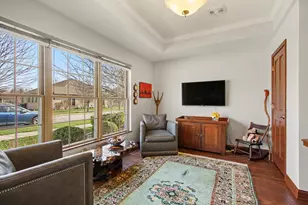 3801 Westbridge Dr, Valparaiso, IN 46383 - Photo 5