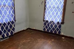 833 Fillmore St, Gary, IN 46402 - Photo 7