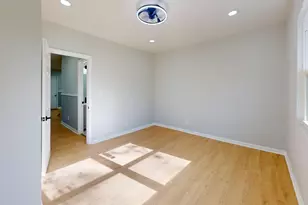 4252 W 21st Ave, Gary, IN 46404 - Photo 21