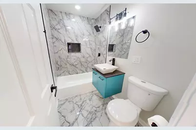 4252 W 21st Avenue, Gary, IN 46404 - Photo 19