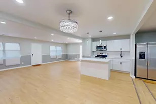 4252 W 21st Ave, Gary, IN 46404 - Photo 13