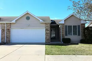 8732 Madison St, Merrillville, IN 46410 - Photo 1