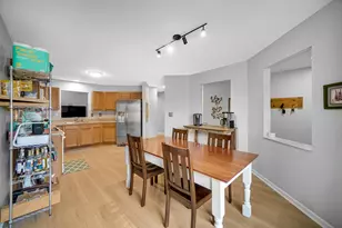 1205 W 84th Ln, Merrillville, IN 46410 - Photo 9