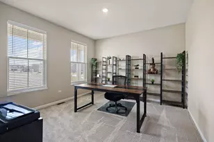 11484 Iris Pl, Winfield, IN 46307 - Photo 7