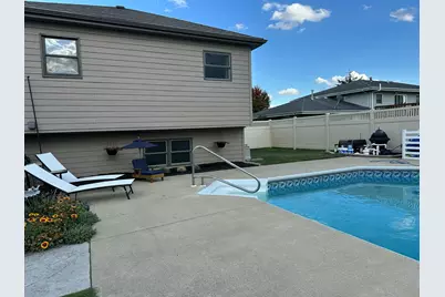 10446 W Magoun Drive, Saint John, IN 46373 - Photo 9