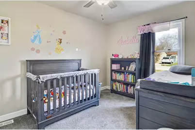 1705 E 33rd Place, Hobart, IN 46342 - Photo 13