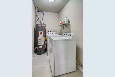 1705 E 33rd Place, Hobart, IN 46342 - Photo 15