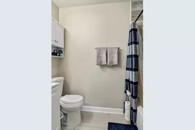 1705 E 33rd Place, Hobart, IN 46342 - Photo 11