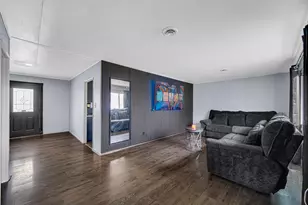 1639 174th St, Hammond, IN 46324 - Photo 7