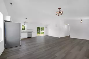 301 Malvern Rd, Kingsford Heights, IN 46346 - Photo 7