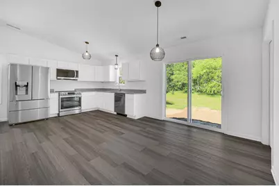 301 Malvern Road, Kingsford Heights, IN 46346 - Photo 5