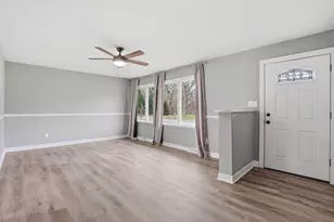 5035 Roosevelt Pl, Gary, IN 46408 - Photo 3