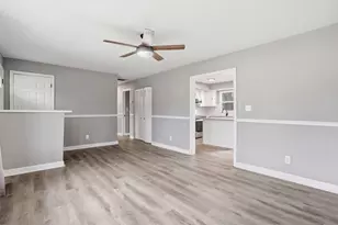 5035 Roosevelt Pl, Gary, IN 46408 - Photo 5