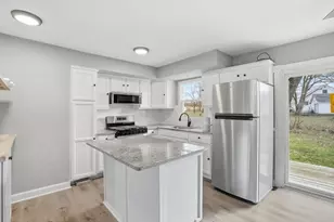 5035 Roosevelt Pl, Gary, IN 46408 - Photo 13