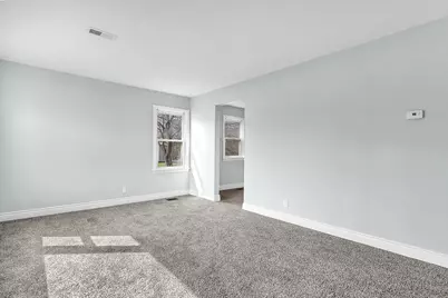 423 176th Court, Hammond, IN 46324 - Photo 3