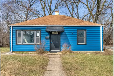 423 176th Court, Hammond, IN 46324 - Photo 1