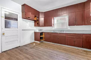 4847 Homerlee Ave, East Chicago, IN 46312 - Photo 7