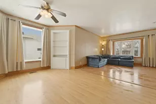 240 Humpfer St, Hammond, IN 46324 - Photo 9