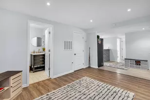 1735 S Fairbanks St, Griffith, IN 46319 - Photo 27