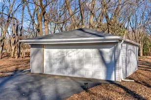 1735 S Fairbanks St, Griffith, IN 46319 - Photo 37