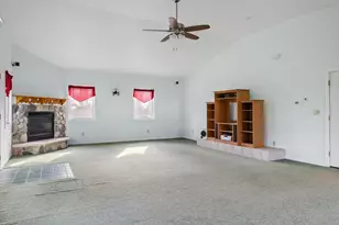 907 W 12th St, La Porte, IN 46350 - Photo 23