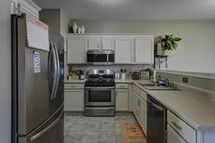 1743 Springtime Ct, Dyer, IN 46311 - Photo 7