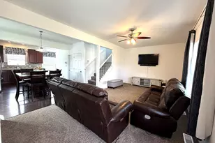 2482 W 127th Ln, Crown Point, IN 46307 - Photo 5