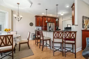 9011 Park Valley Ct, Hobart, IN 46342 - Photo 11