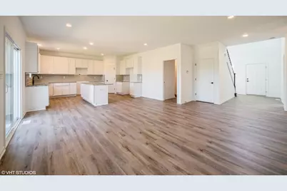 10510 Kansas Street, Crown Point, IN 46307 - Photo 5