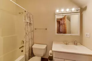 273 Bridlewood Ln, Valparaiso, IN 46385 - Photo 43