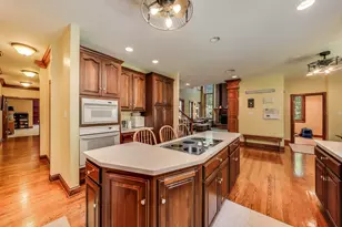 273 Bridlewood Ln, Valparaiso, IN 46385 - Photo 17