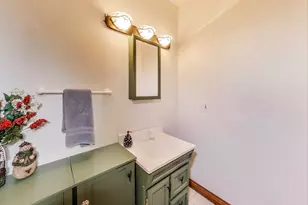 273 Bridlewood Ln, Valparaiso, IN 46385 - Photo 53