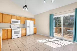 10779 Spyglass Ct, Crown Point, IN 46307 - Photo 9